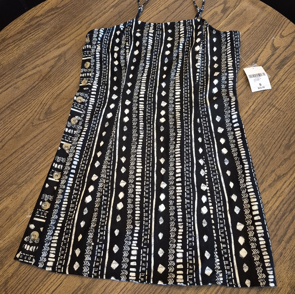 Forever 21 Black and White Spaghetti Strap Sundress